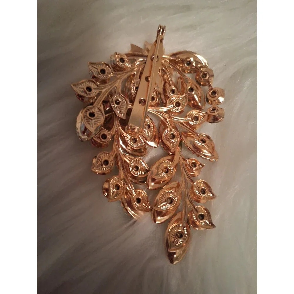 Aurora Borealis Green Brooch Vintage
